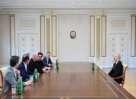 Prezident İlham Əliyev UFC-nin prezidentini qəbul edib
