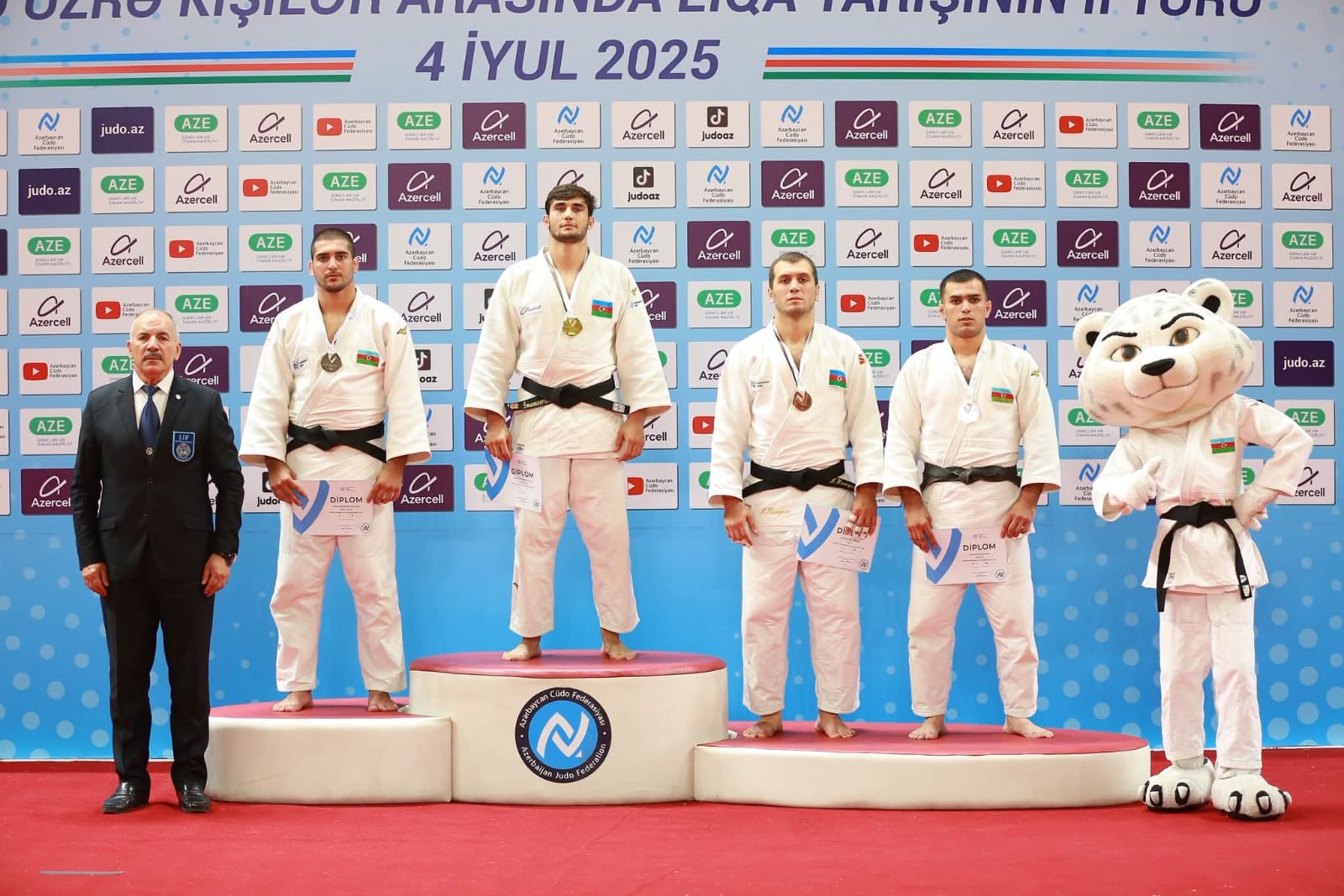 "Judo Club 2012"nin cüdoçularından daha bir uğur