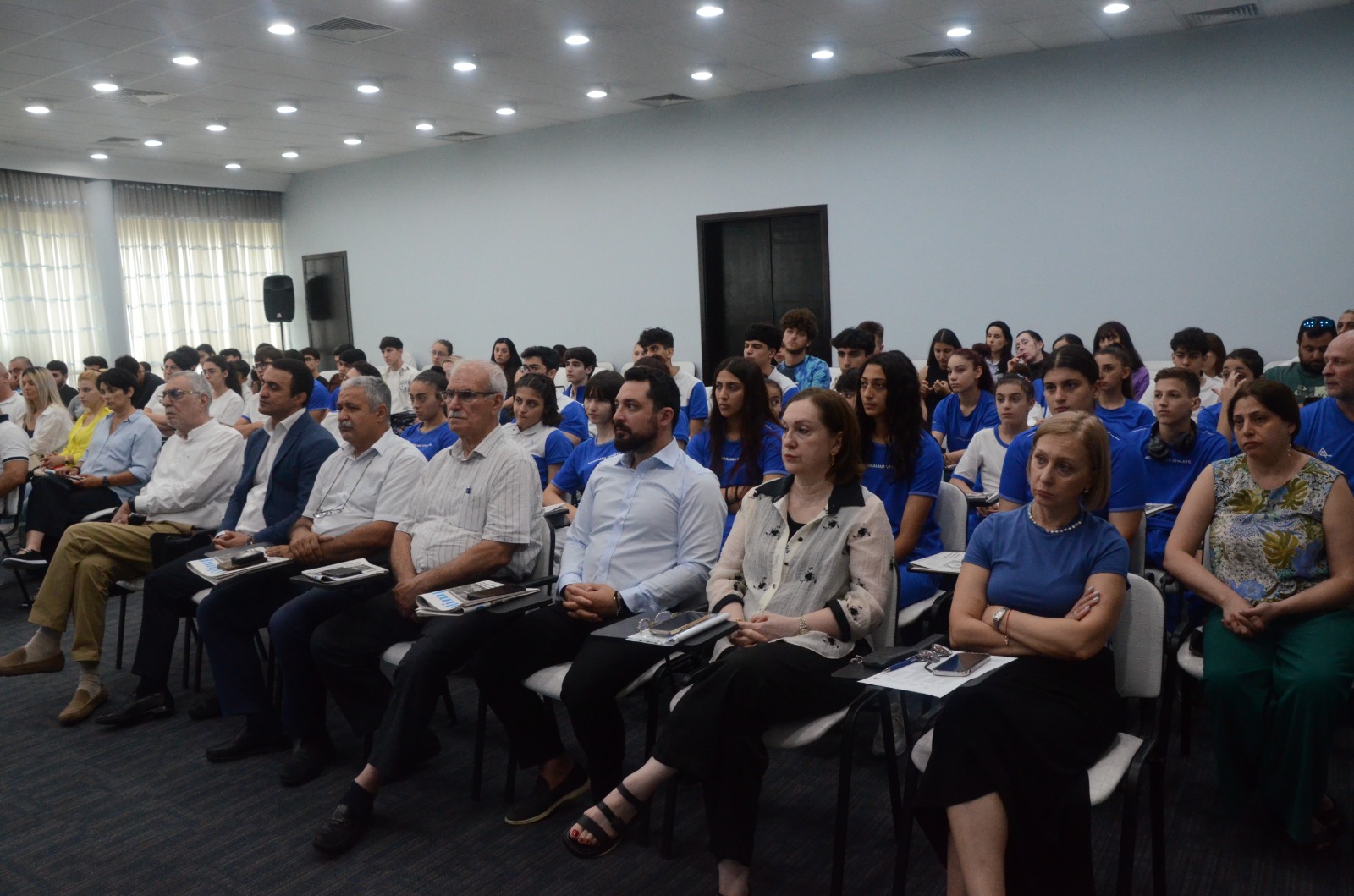 MOK-da XVIII Avropa Gənclər Olimpiya Festivalında ölkəmizi təmsil edəcək komandamızla görüş olub - FOTO