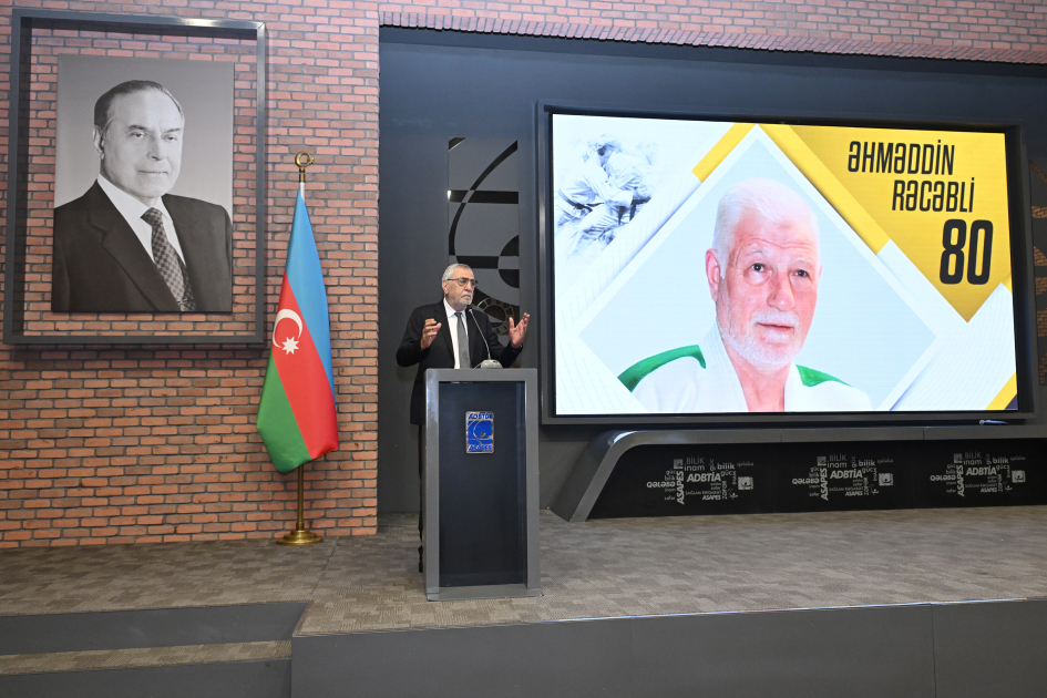 Azərbaycan cüdosunun canlı əfsanəsi Əhməddin Rəcəblinin 80 illik yubileyi qeyd olundu