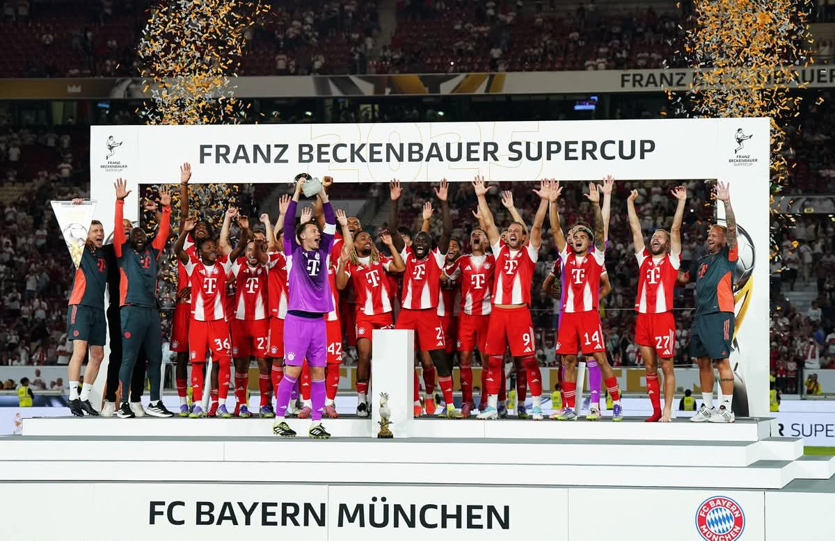 "Bayern Münhen" mövsümə kubokla başladı - FOTO