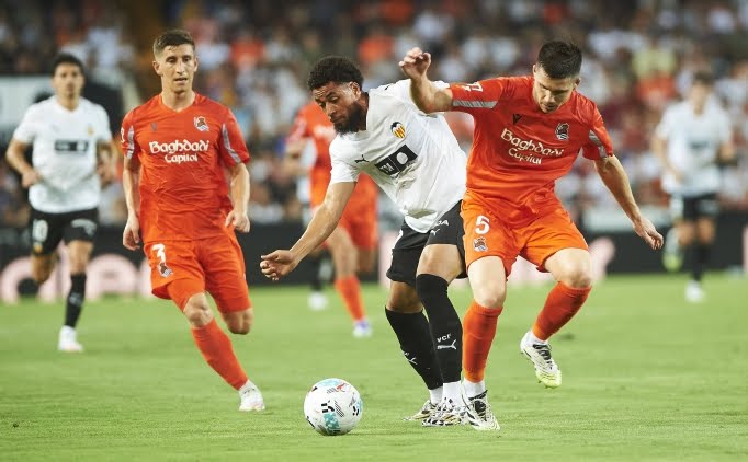 La Liqa: "Valensiya" xal itirdi, "Barselona" və "Alaves" isə turu qələbə ilə başa vurdu 