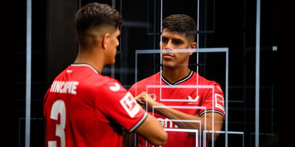 Ekvadorlu müdafiəçi Bundesliqanı tərk edir