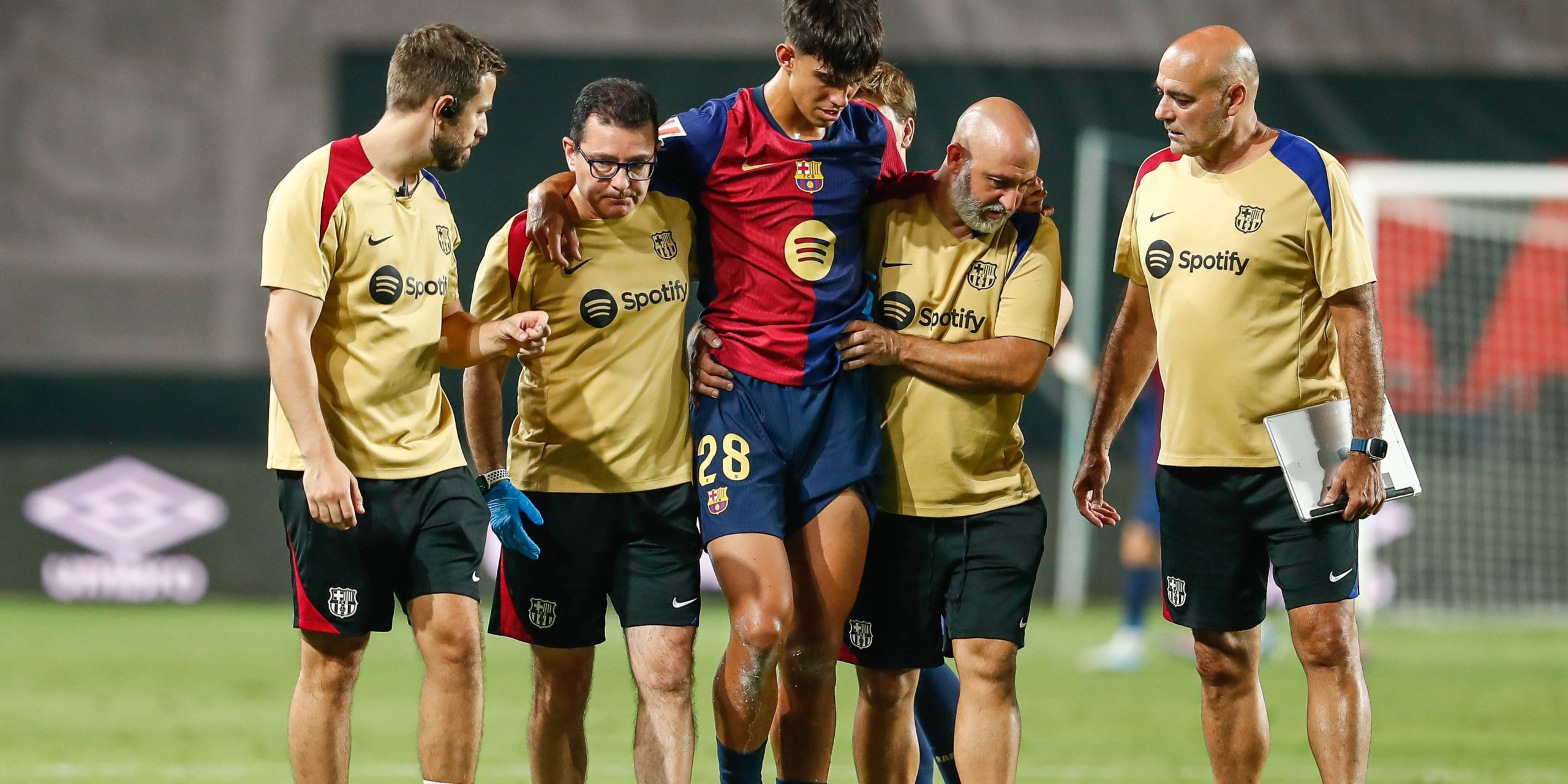 Yeniyetmə futbolçu klubunu tərk etmək istəmədi