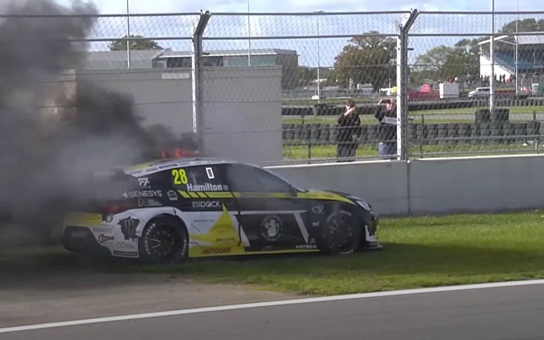 Hemiltonun qardaşı ölümdən qurtuldu - FOTO