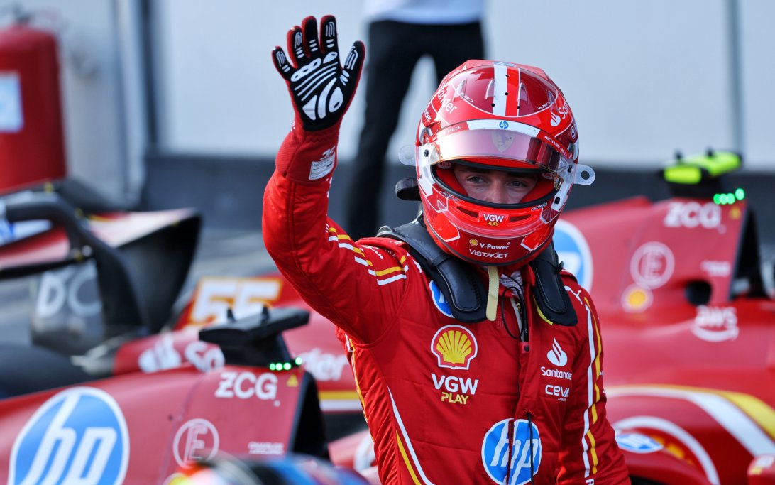 "Ferrari" pilotu Bakıdakı çıxışından danışıb