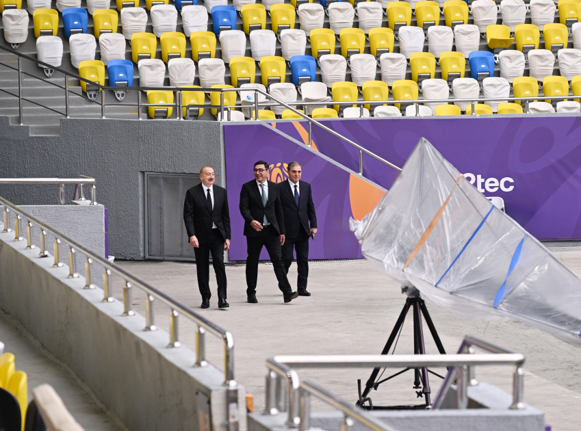 Prezident İlham Əliyev Gəncə şəhər stadionunun açılışında iştirak edib