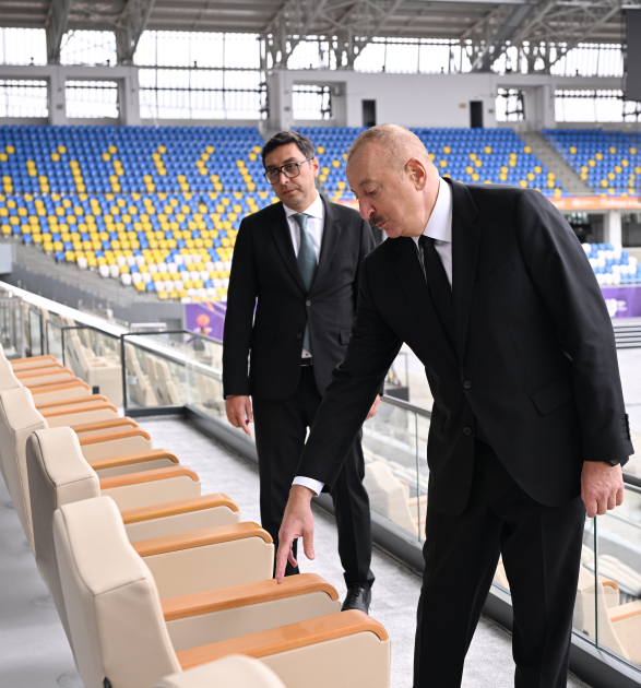 Prezident İlham Əliyev Gəncə şəhər stadionunun açılışında iştirak edib