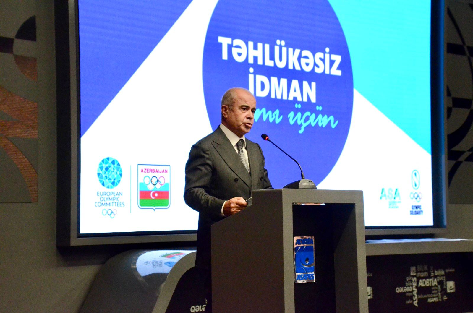 &ldquo;Təhlükəsiz idman - hamı üçün&rdquo; mövzusunda keçirilən kurs iştirakçılarına sertifikatlar təqdim edilib&nbsp;