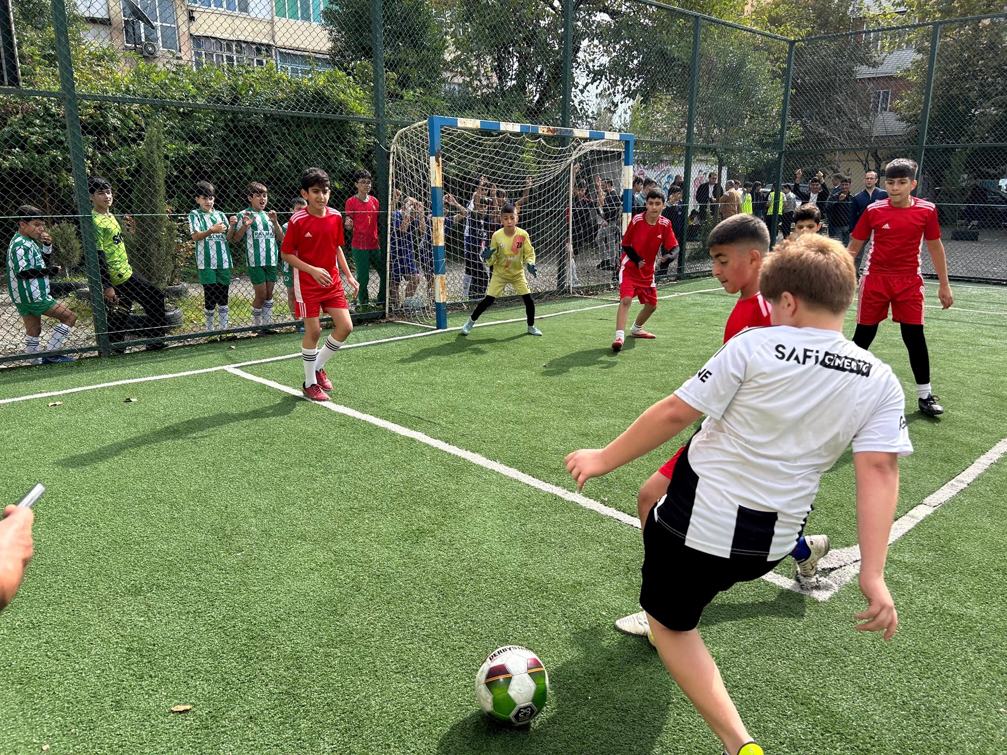 Lənkəranda minifutbol turniri keçirilib