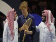 İtaliyalı tennisçi qızıl raketka hədiyyə edilib