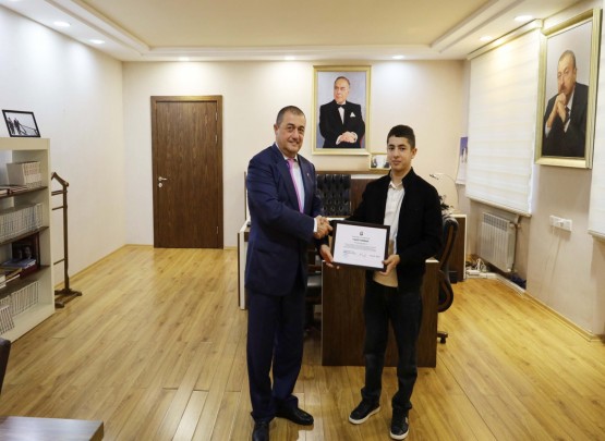 Qızıl medallı idmançı ilə görüş