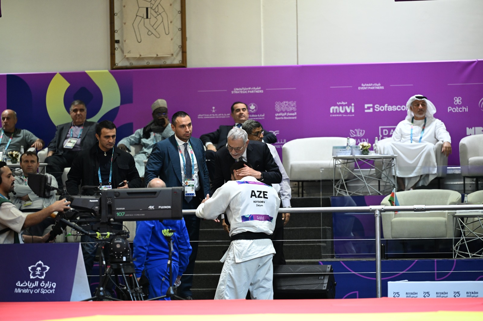 Olimpiya mükafatçımız İslam Oyunlarını gümüş medalla başa vurdu