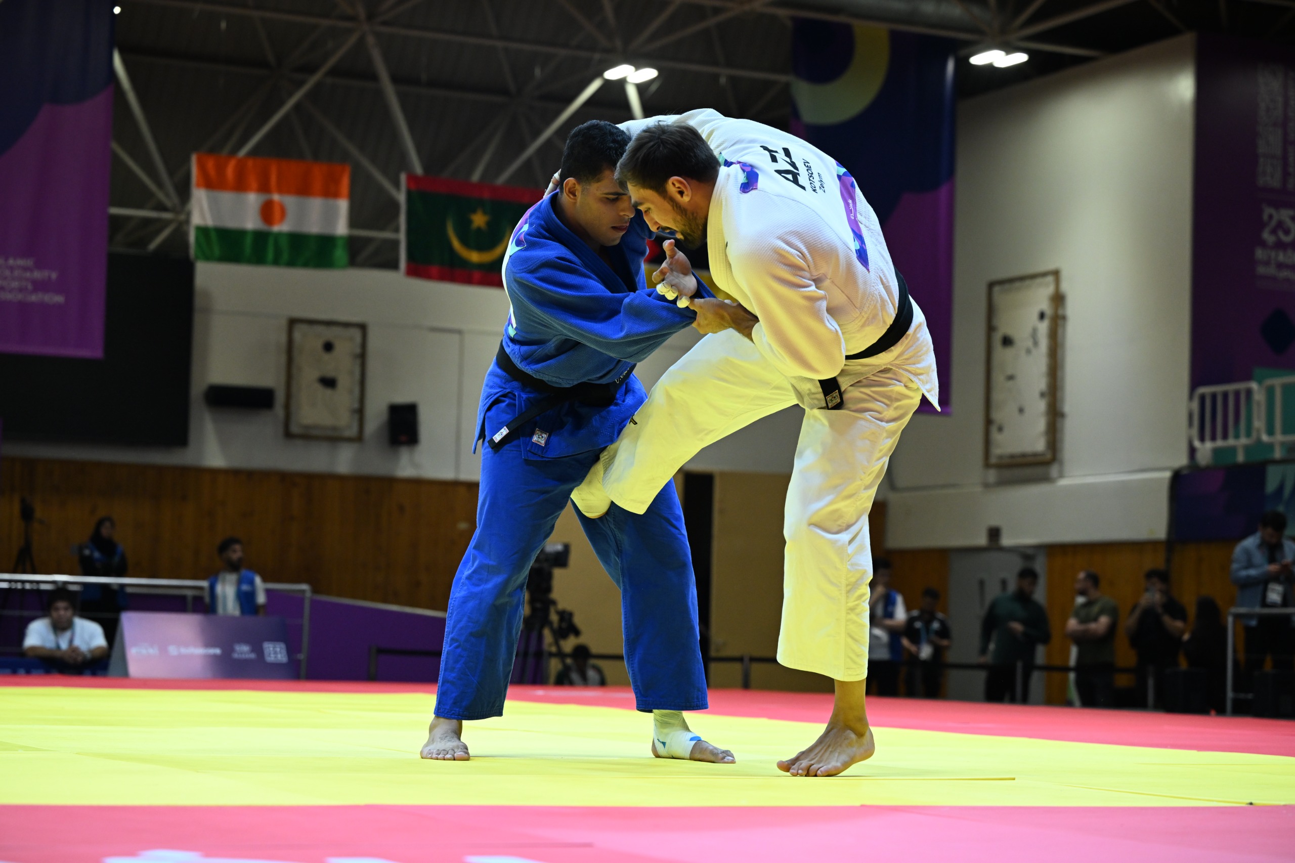 Cüdoçularımız VI İslam Həmrəyliyi Oyunlarının fərdi yarışlarını 9 medalla başa vurdular