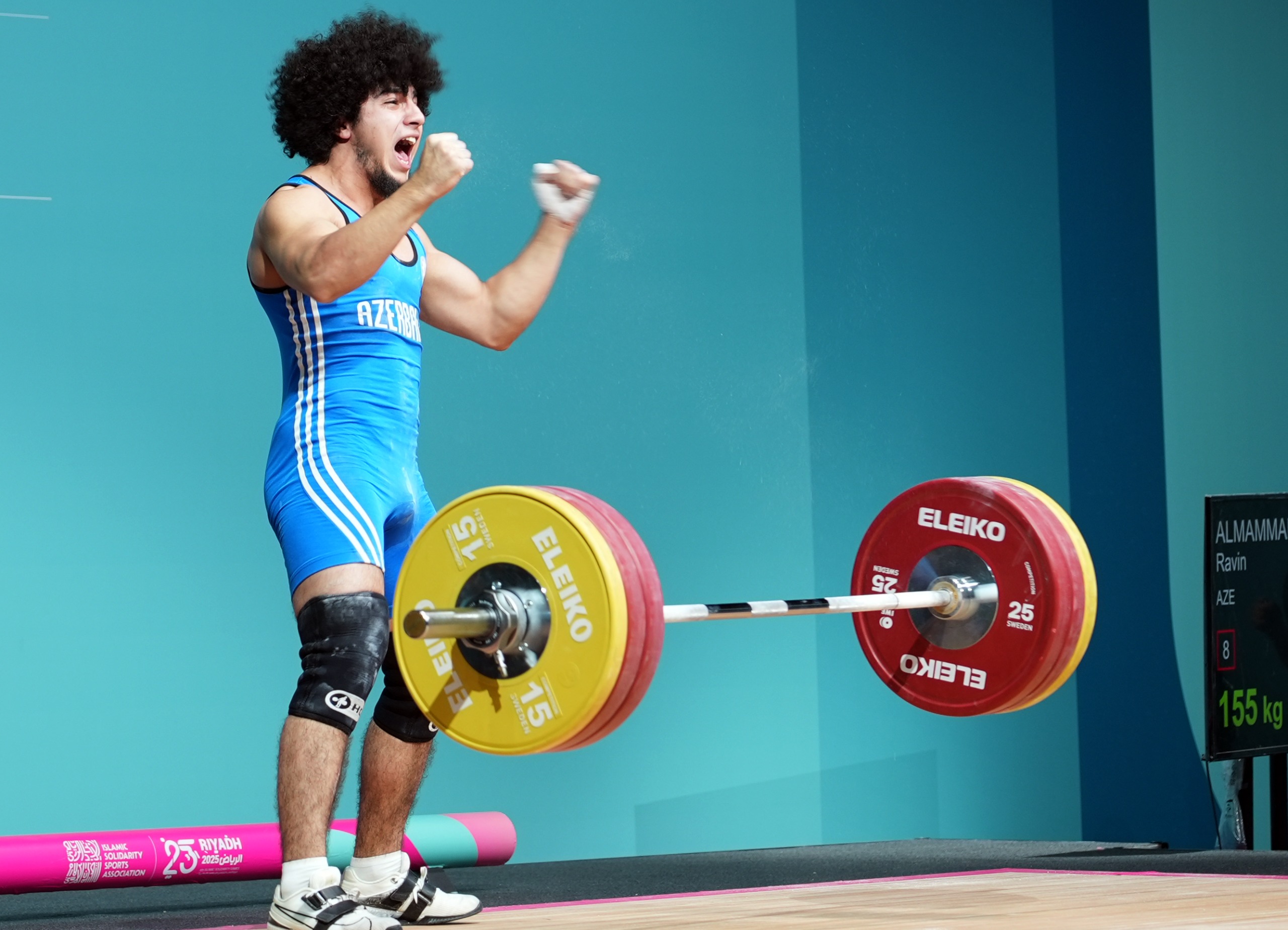 Ər-Riyad-2025: Ağırlıqqaldıranımız&nbsp;gümüş medala sahib çıxdı