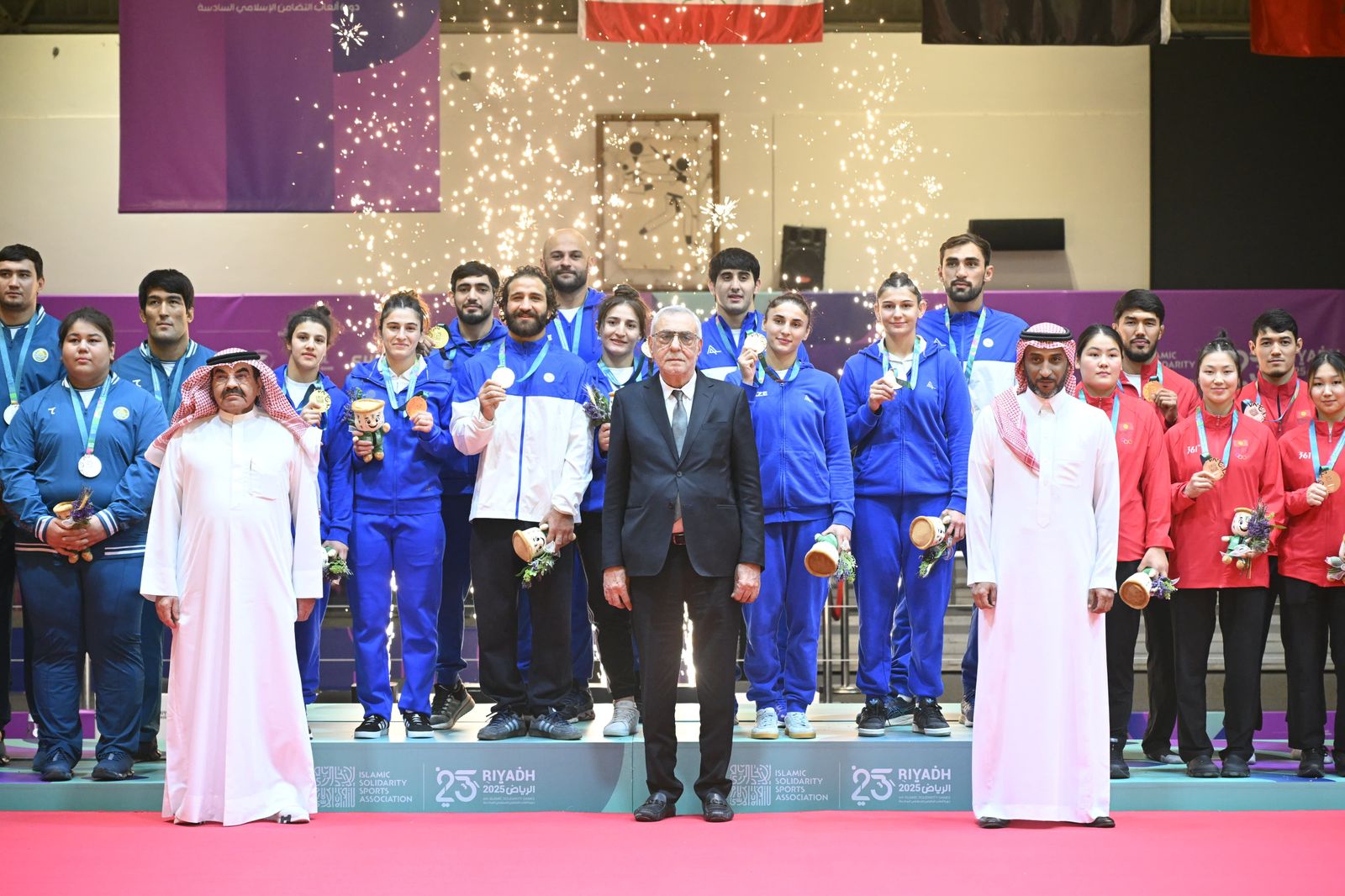 VI İslam Həmrəyliyi Oyunları: Azərbaycan idmançıları günü 12 medalla başa vurdular -&nbsp;GÜNÜN YEKUNLARI&nbsp;