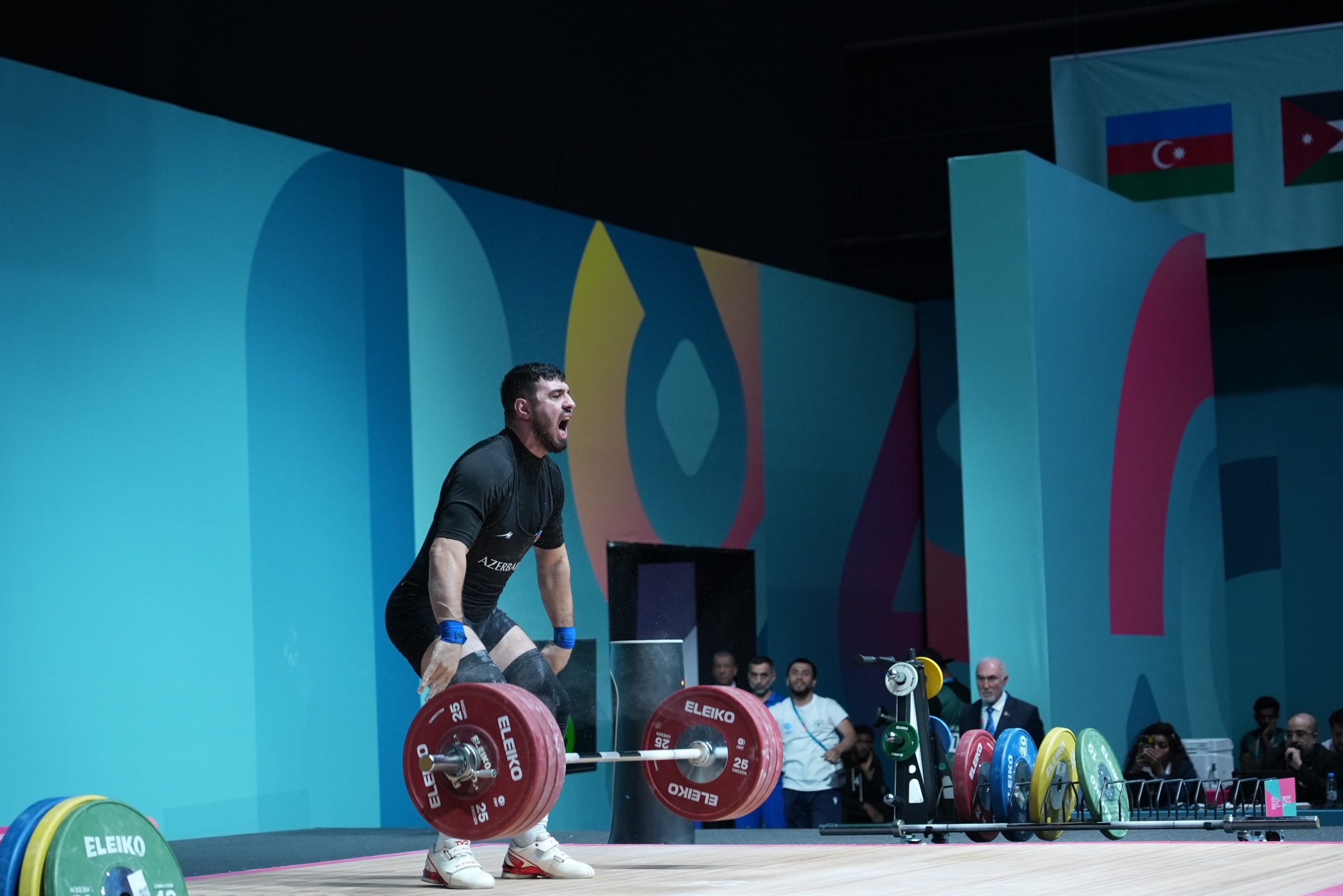 Ağırlıqqaldıranımız İslamiadada gümüş medal qazandı&nbsp;