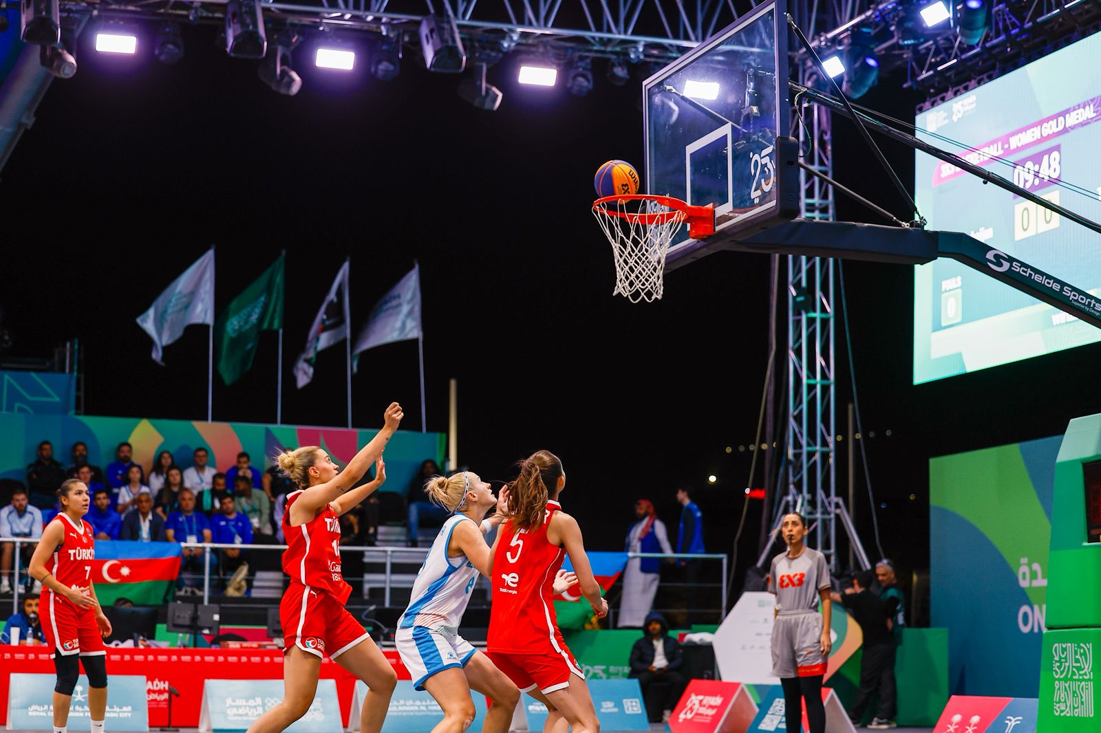 3x3 basketbol millimiz VI İslam Həmrəyliyi Oyunlarının qalibi oldu&nbsp;
