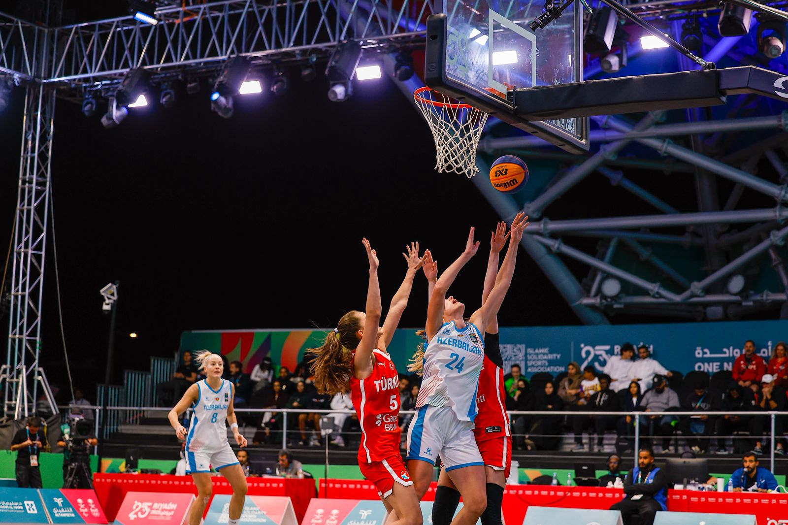 3x3 basketbol millimiz VI İslam Həmrəyliyi Oyunlarının qalibi oldu&nbsp;
