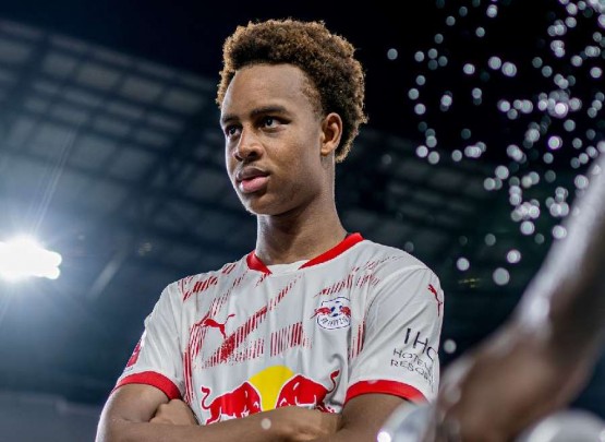 &quot;Leypsiq&quot;in gənc futbolçusu üçün nəhənglər hərəkətə keçiblər