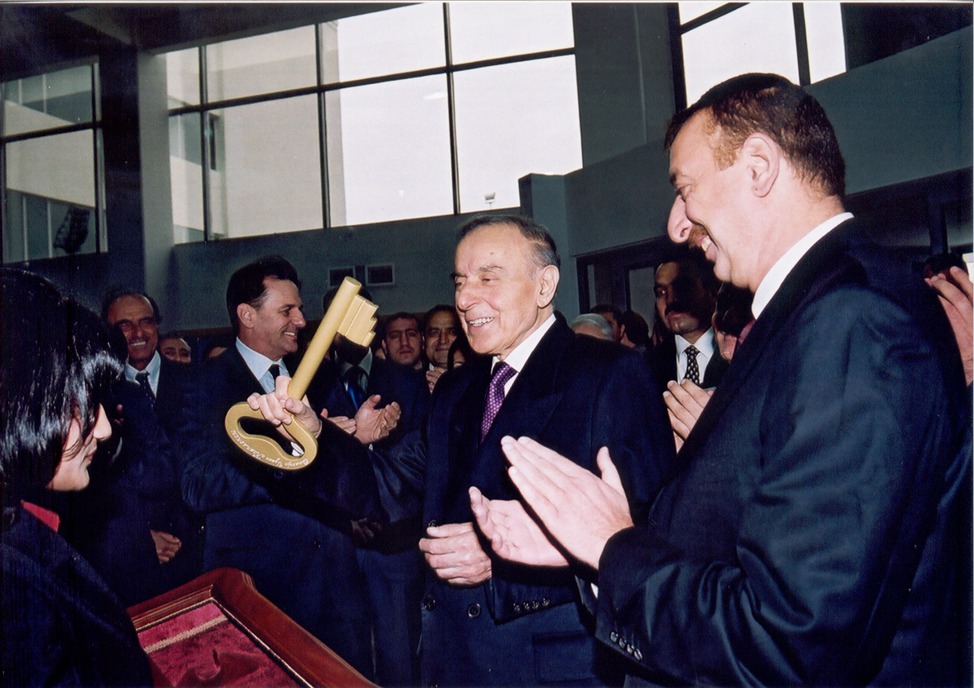 12 dekabr&nbsp;Ümummilli Lider Heydər Əliyevin anım günüdür