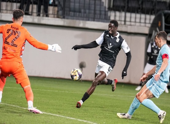 Misli Premyer Liqasında XV tur başa çatdı&nbsp;