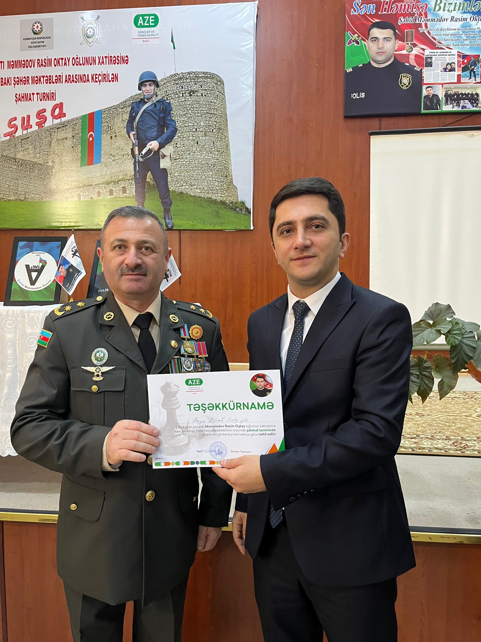 Xətai rayon məktəbliləri arasında şahmat turniri keçirilib