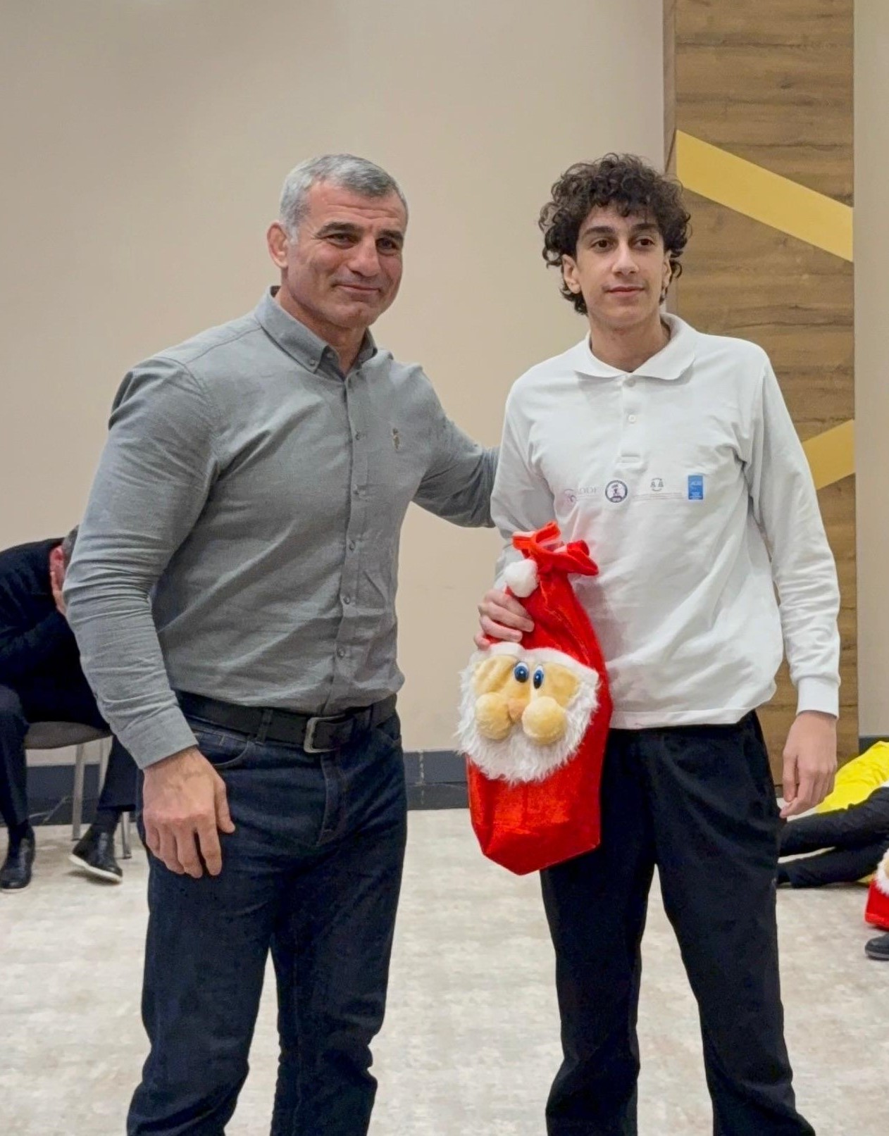 Olimpiya çempionları şəhid övladları ilə görüşüb