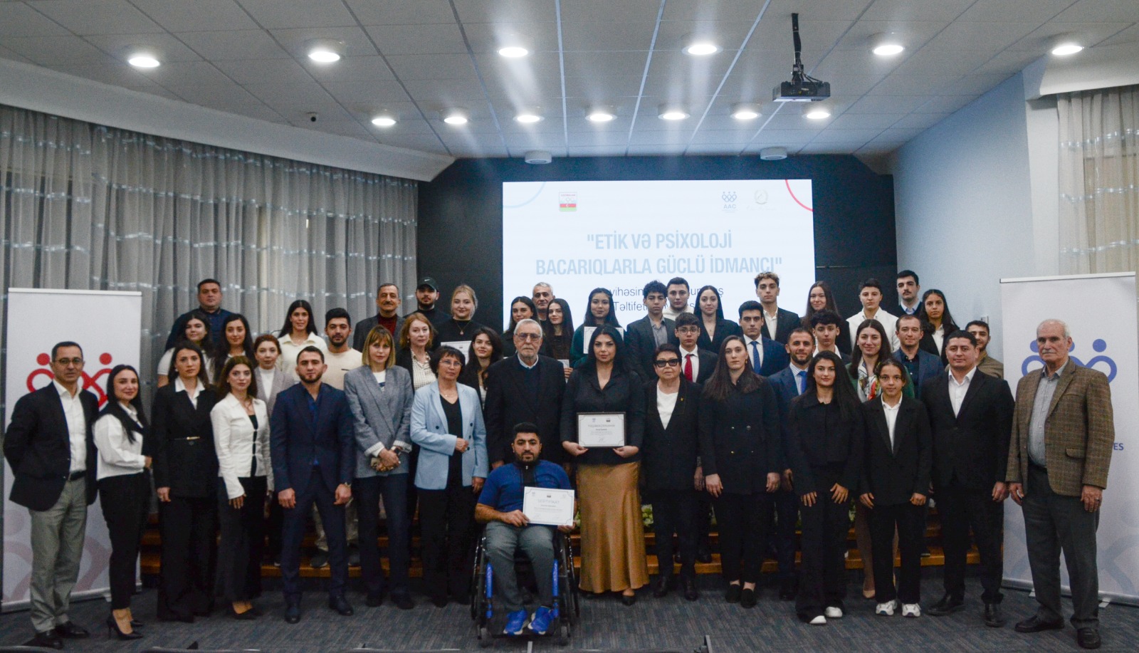 MOK-da &ldquo;Etik və psixoloji bacarıqlara güclü idmançı&rdquo; layihəsinin təltifetmə mərasimi keçirilib