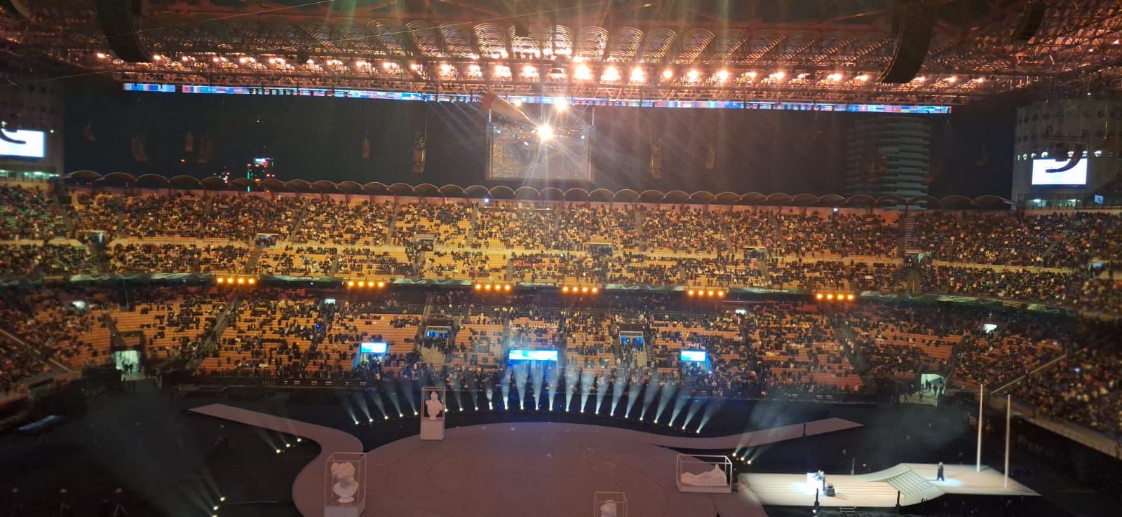 Milan-Kortina-2026 Qış Olimpiya Oyunlarının açılış mərasimi keçirilib&nbsp;