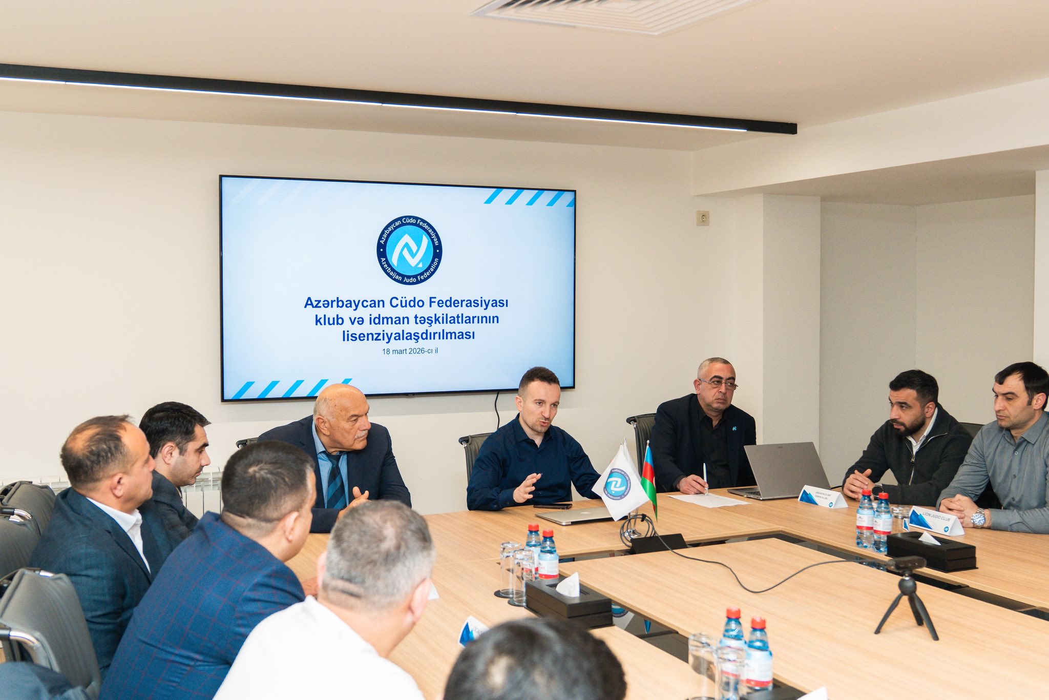 ACF 25 klub və idman təşkilatına lisenziya təqdim edib