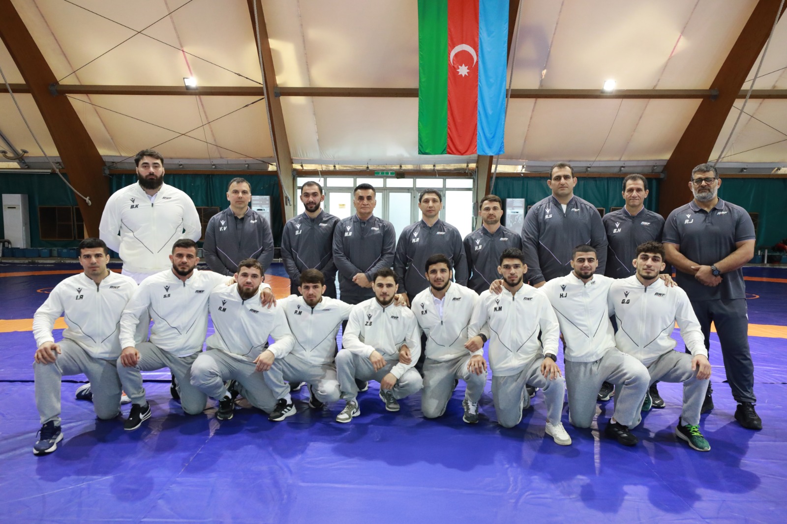 Güləş millimiz komanda hesabında Avropa çempionu oldu