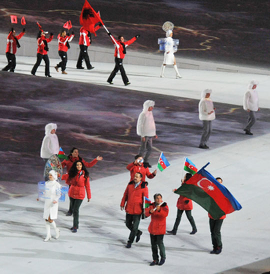 Soçidə XXII Qış Olimpiya Oyunlarının rəsmi açılış mərasimi keçirilmişdir Azərbaycan Prezidenti İlham Əliyev mərasimdə iştirak etmişdir 