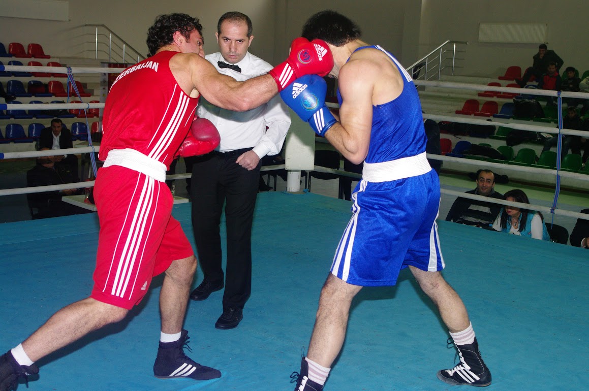 Boks üzrə ölkə çempionatı başa çatıb