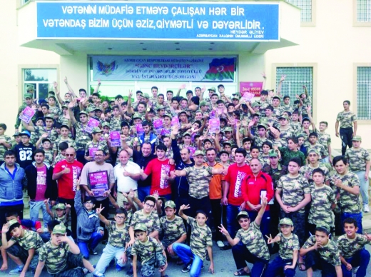 Yeniyetmə mas-reslinqçilər Qusarda yarışıblar