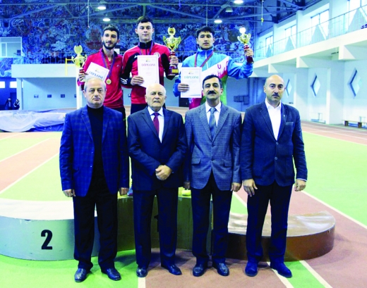 Azərbaycan atletləri Bakıda keçirilən beynəlxalq turnirdə yeddi medal qazanıblar