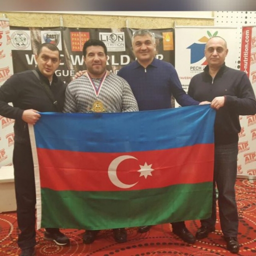 Pouerliftinqçimiz Dünya kubokunda qızıl medal qazanıb