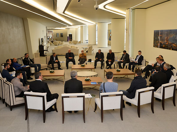 Klub məşqçiləri ilə görüş keçirilib