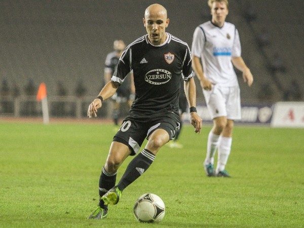 Almeyda UEFA-nın simvolik “11-liy”ində yer alıb