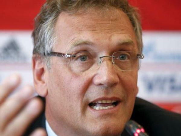 FİFA-nın baş katibi ittiham olunur