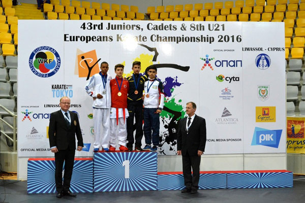 Yeniyetmə karateçimiz Avropa çempionatının bürünc medalını qazanıb