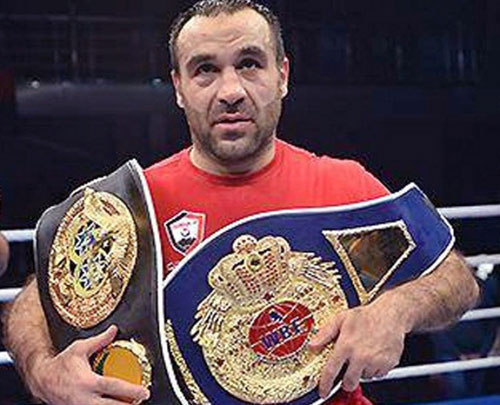 Fariz Məmmədov dünya çempionu oldu