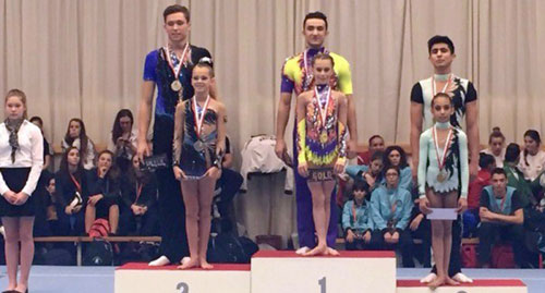 Akrobatlar beynəlxalq turnirdə 2 medal qazanıblar