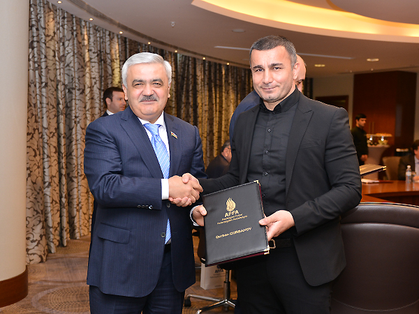 Qurban Qurbanov: "Futbolun inkişafı üçün hər sahədə sözükeçən adamlar lazımdır"