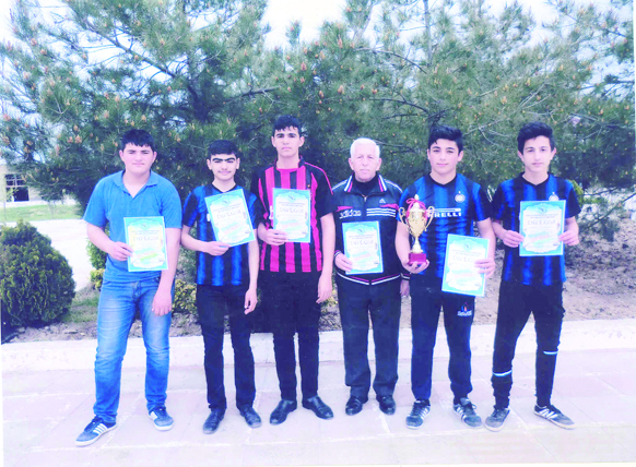 Şirvan məktəbliləri birincilikdə yarışıblar