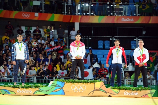 Azərbaycana ilk medalı Rüstəm Orucov qazandırdı