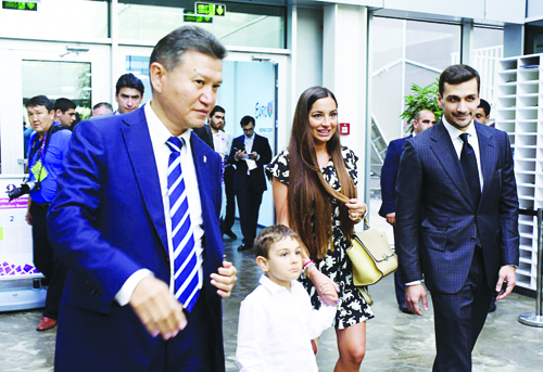 Şahmat Olimpiadasının sərgi salonu idmansevərlərdə böyük maraq doğurur