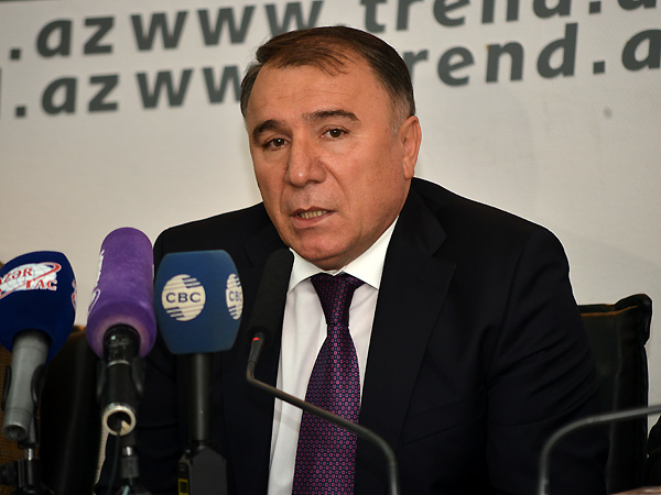 İsgəndər Cavadov: “Hücumçu meydanda yaşamalıdır”