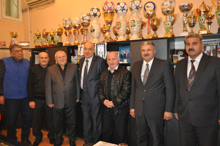 “Neftçi”nin 1966-ci ildəki «bürünc»ü xatirələrdə yaşayır