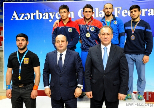 Güləş üzrə Azərbaycan çempionatının açılış mərasimi keçirilib
